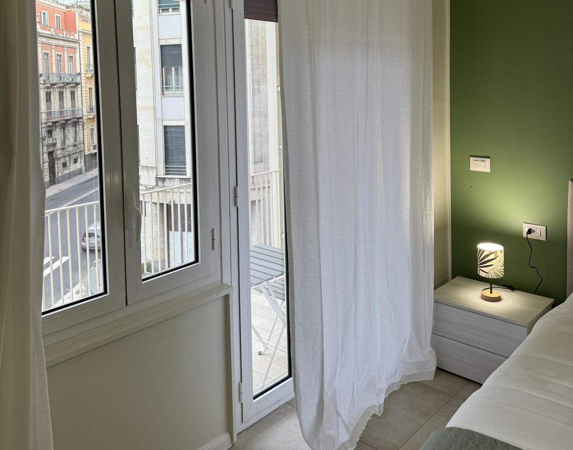 Hotel Dimora Dei Vespri 1 Katania Zewnętrze zdjęcie