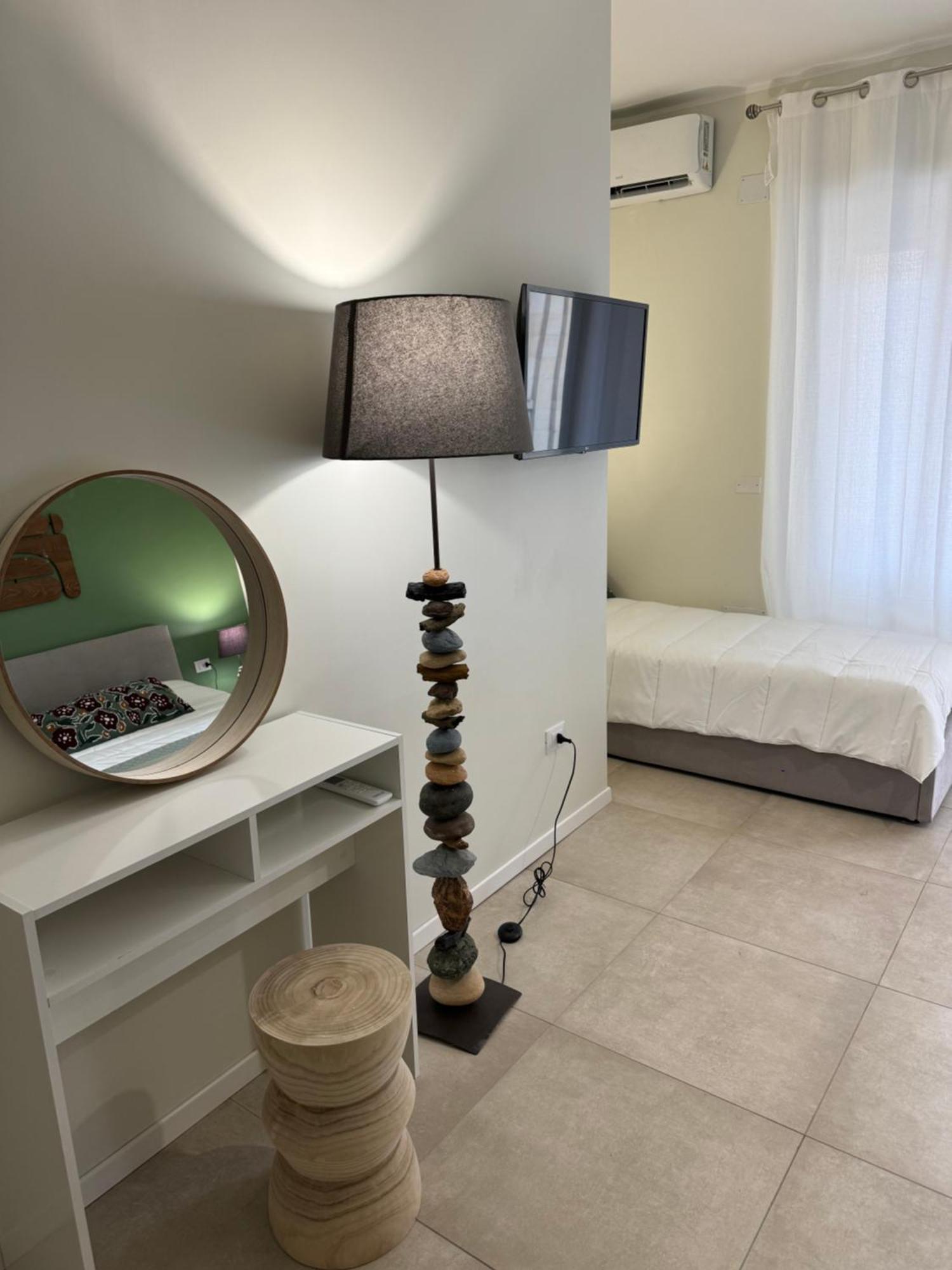 Hotel Dimora Dei Vespri 1 Katania Zewnętrze zdjęcie