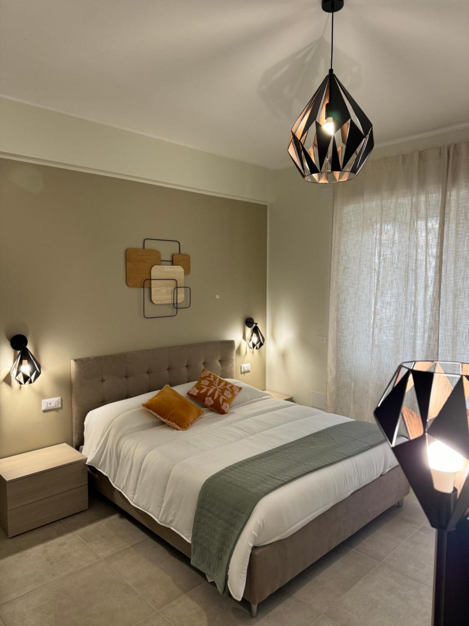 Hotel Dimora Dei Vespri 1 Katania Zewnętrze zdjęcie