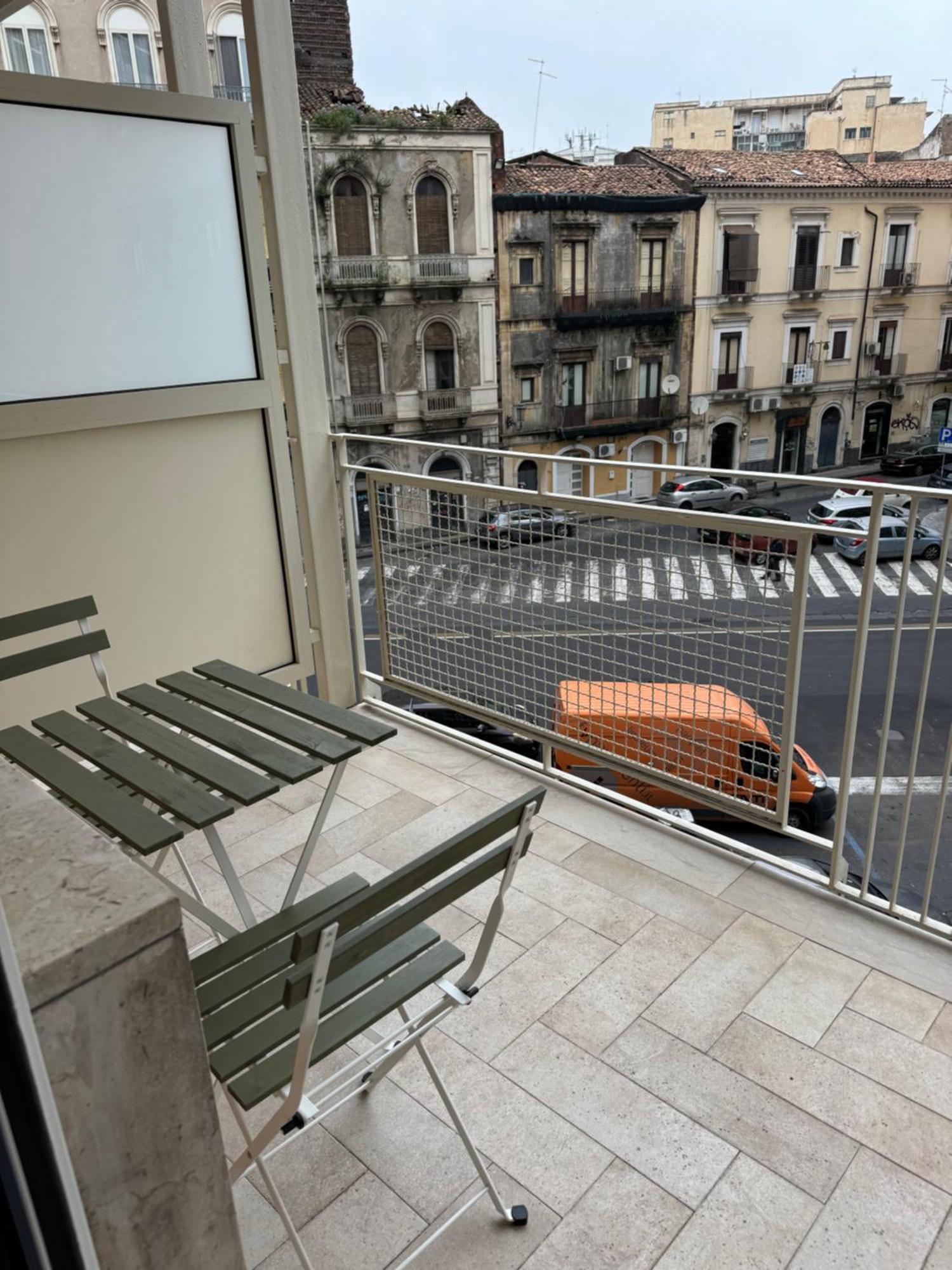 Hotel Dimora Dei Vespri 1 Katania Zewnętrze zdjęcie